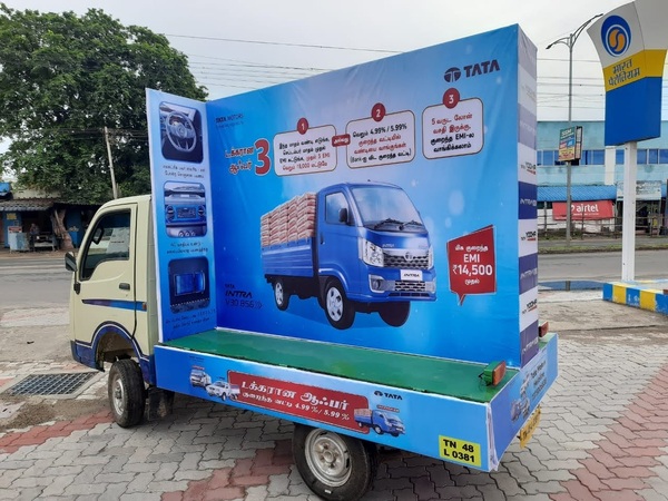 vimal roadshow advertising